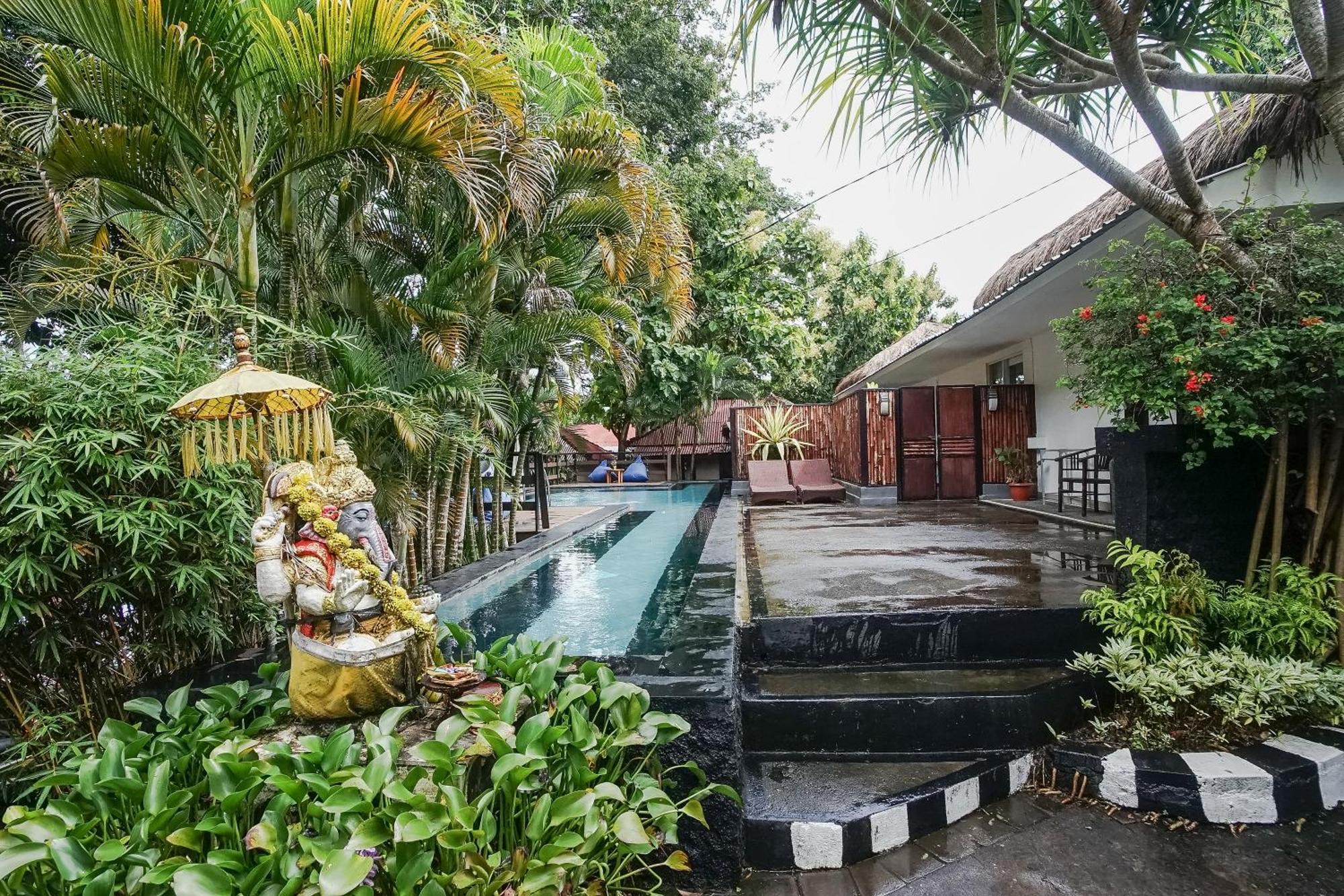 Отель Kampung 168 Джимбаран Экстерьер фото